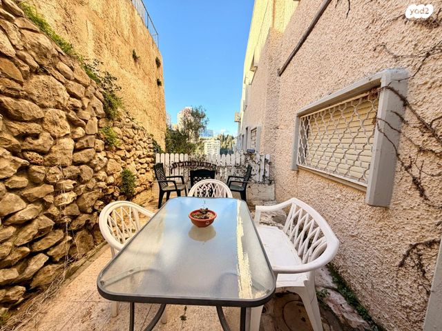 ד"ר יואכים כספרי 23