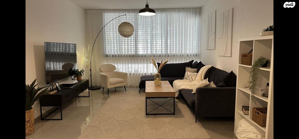 מיכל לייב כץ 46