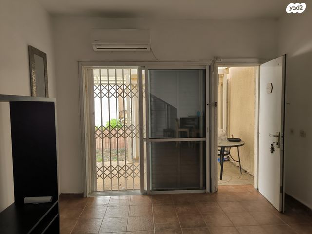 גרשום שלום 25