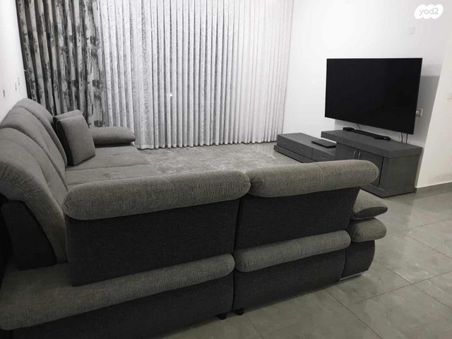 יעקב מרידור 9