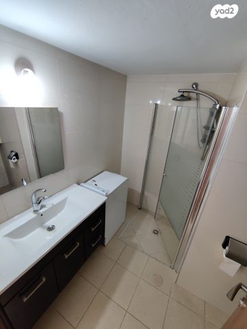 זבולון המר 13