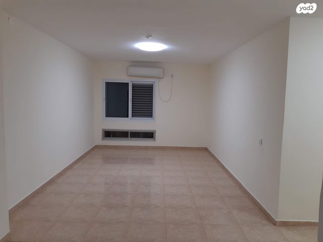 רחבת טבריה 17