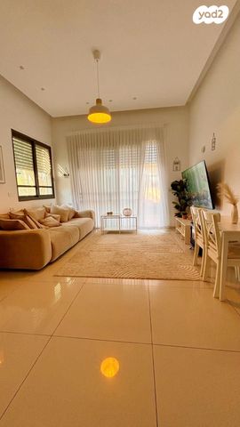 שדרות האקליפטוס 55