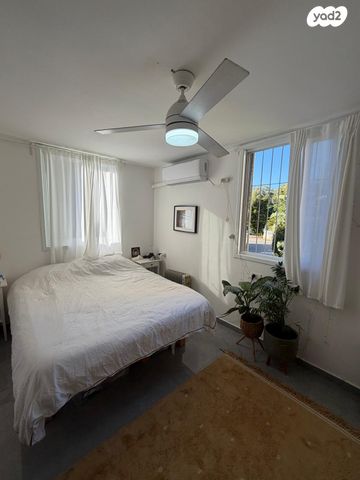 אליעזר קשאני 13