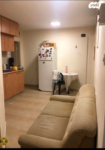 שיר לשלמה 23