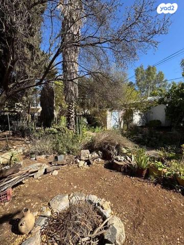 בית פרטי/ קוטג', ראש פינה