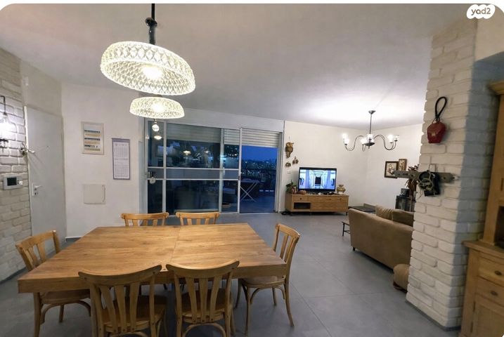 יהודה בורלא 