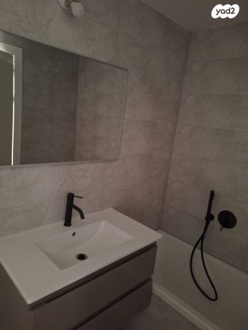 הצפון החדש - כיכר המדינה