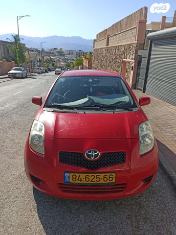 מודעת רכב טויוטה יאריס