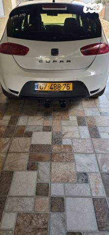 מודעת רכב סיאט לאון