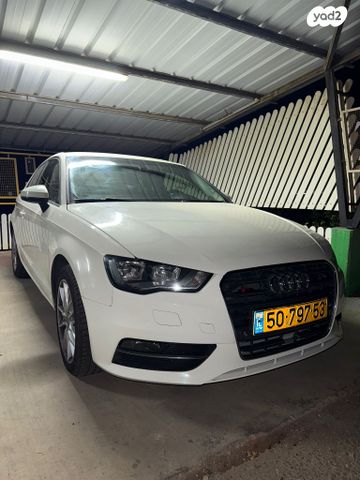 מודעת רכב אאודי A3