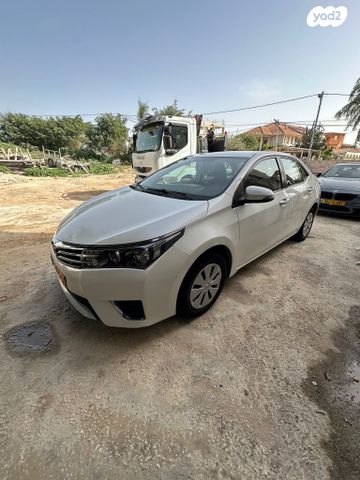 מודעת רכב טויוטה קורולה