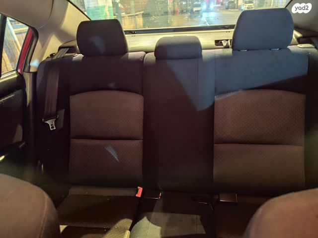 מודעת רכב מאזדה 3