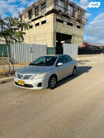 מודעת רכב טויוטה קורולה