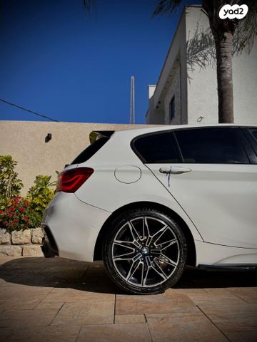 מודעת רכב ב מ וו סדרה 1