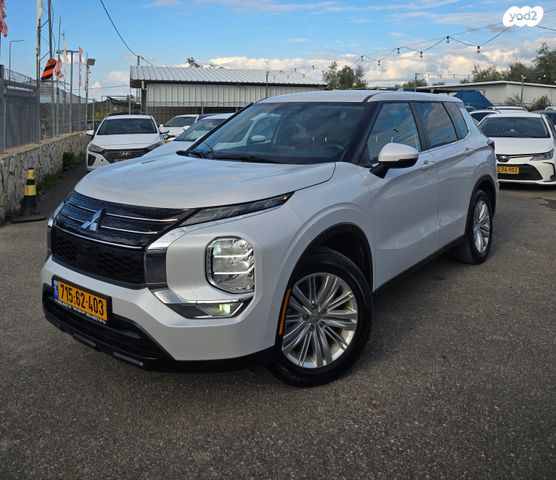 מודעת רכב מיצובישי אאוטלנדר 1