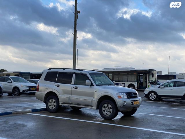 מודעת רכב מיצובישי פג'רו