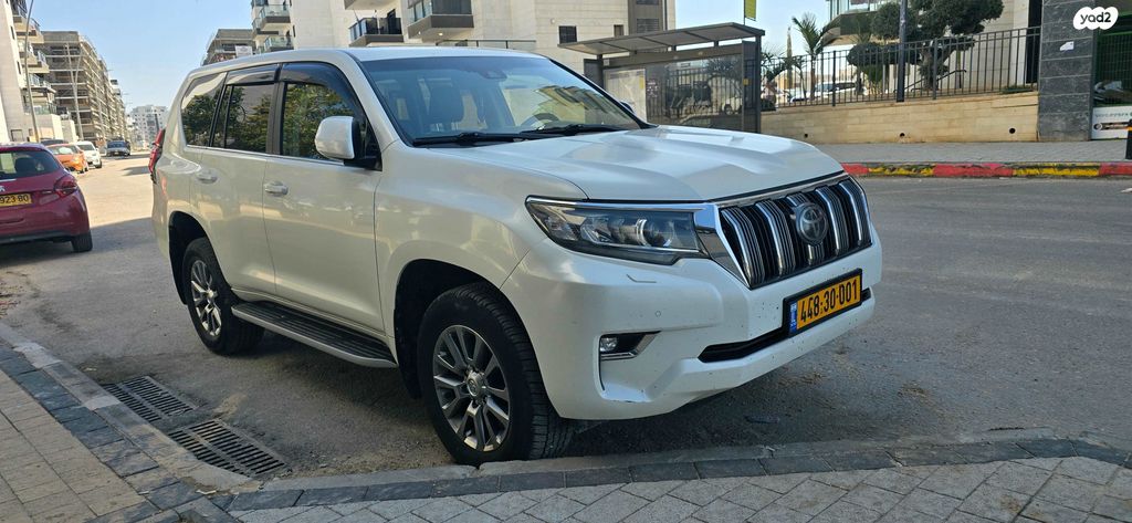 מודעת רכב טויוטה לנד קרוזר