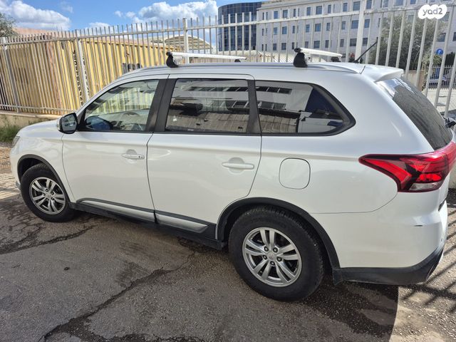 מודעת רכב מיצובישי אאוטלנדר