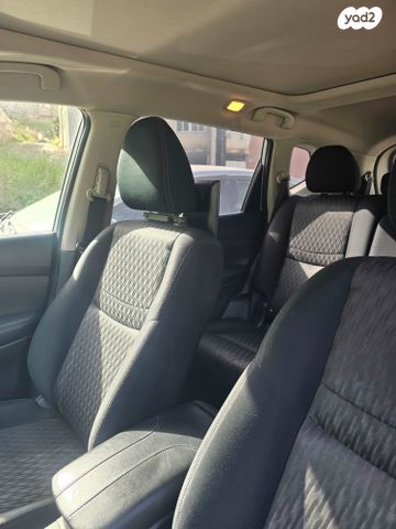 מודעת רכב ניסאן אקס טרייל