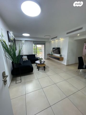 שדרות הציונות 5