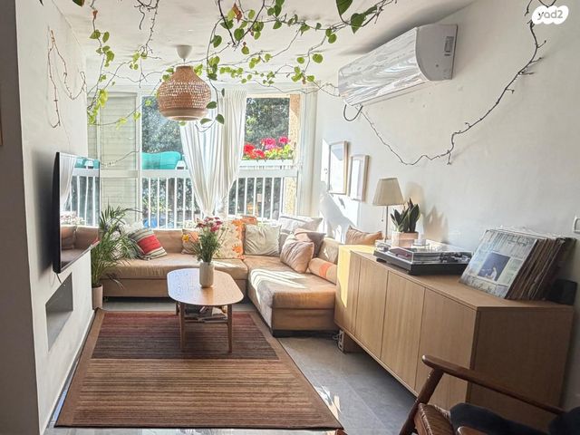 אליעזר קשאני 13