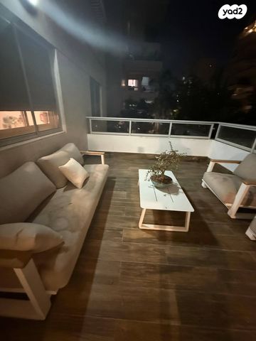 פרדס רייספלד, קרית אונו החדשה