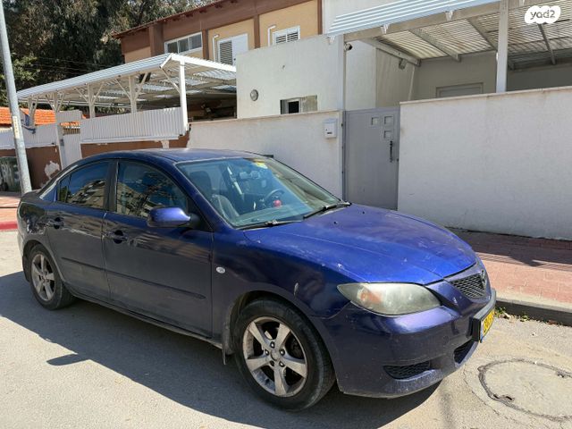 מודעת רכב מאזדה 3