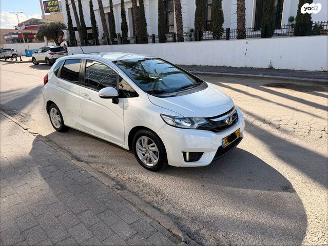 מודעת רכב הונדה ג'אז