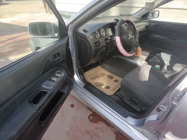 מודעת רכב מיצובישי לנסר