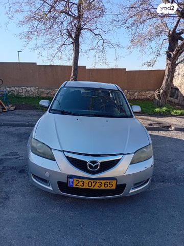 מודעת רכב מאזדה 3