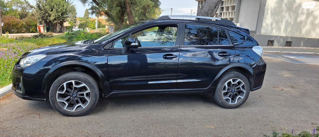 מודעת רכב סובארו XV