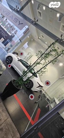 מודעת רכב אי.וי איזי Limo