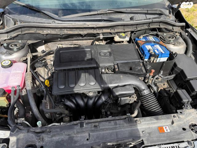 מודעת רכב מאזדה 3