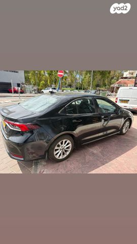 מודעת רכב טויוטה קורולה