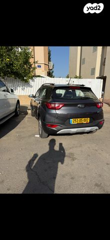 מודעת רכב קיה סטוניק