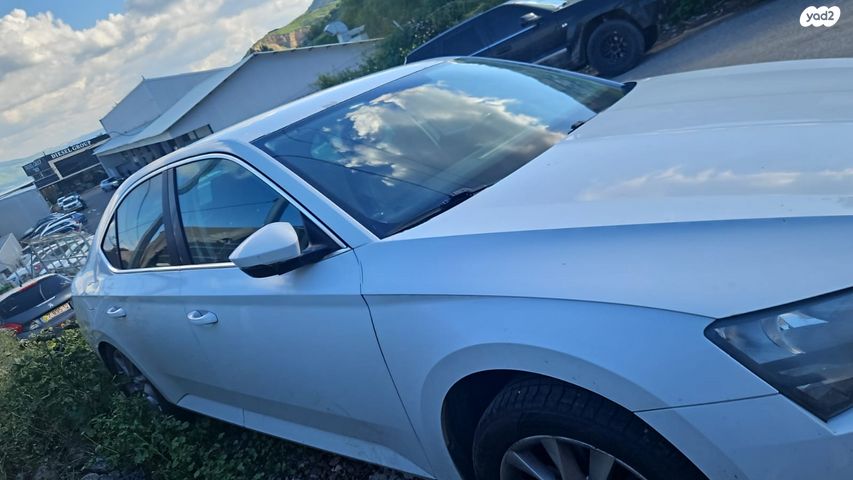 מודעת רכב סקודה סופרב