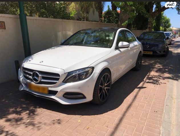 מודעת רכב מרצדס-בנץ C-class