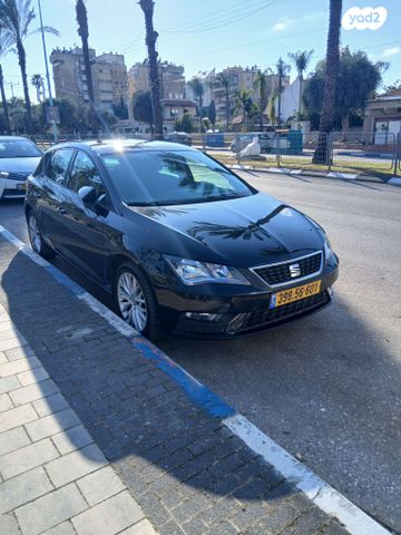 מודעת רכב סיאט לאון
