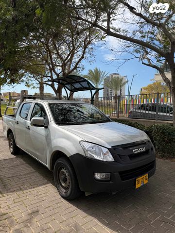 מודעת רכב איסוזו די-מקס