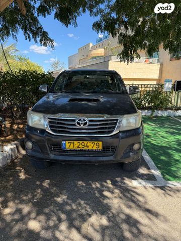 מודעת רכב טויוטה היילקס