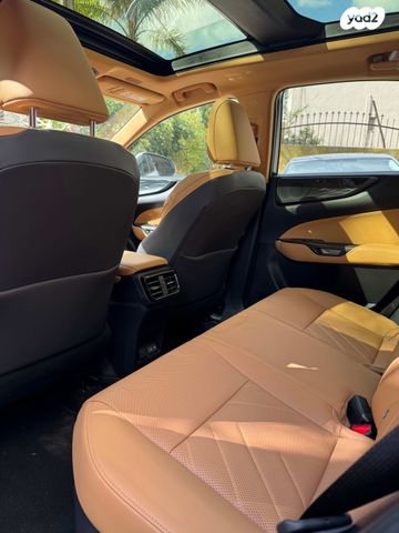 מודעת רכב לקסוס NX