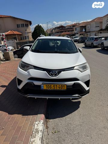 מודעת רכב טויוטה RAV4