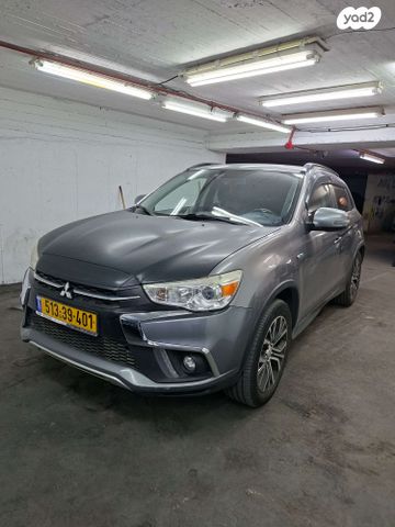 מודעת רכב מיצובישי ASX