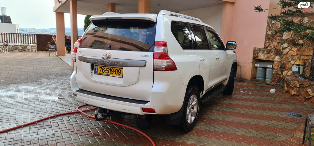 מודעת רכב טויוטה לנד קרוזר