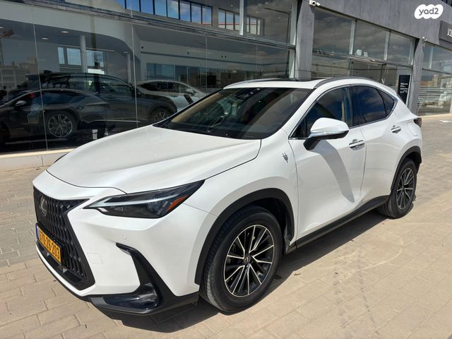 מודעת רכב לקסוס NX