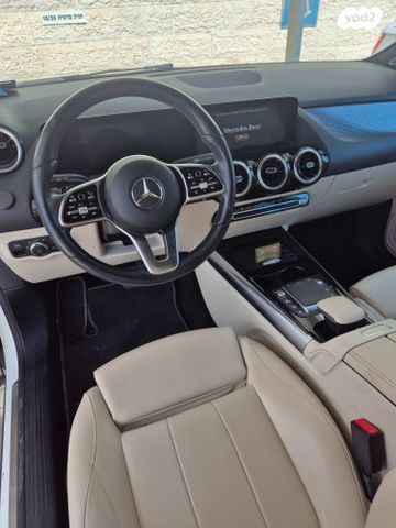 מודעת רכב מרצדס-בנץ GLA