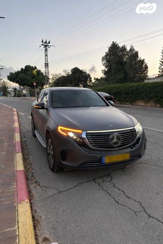 מודעת רכב מרצדס-בנץ EQC