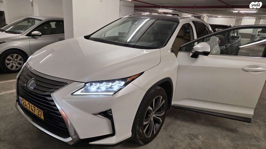 מודעת רכב לקסוס RX