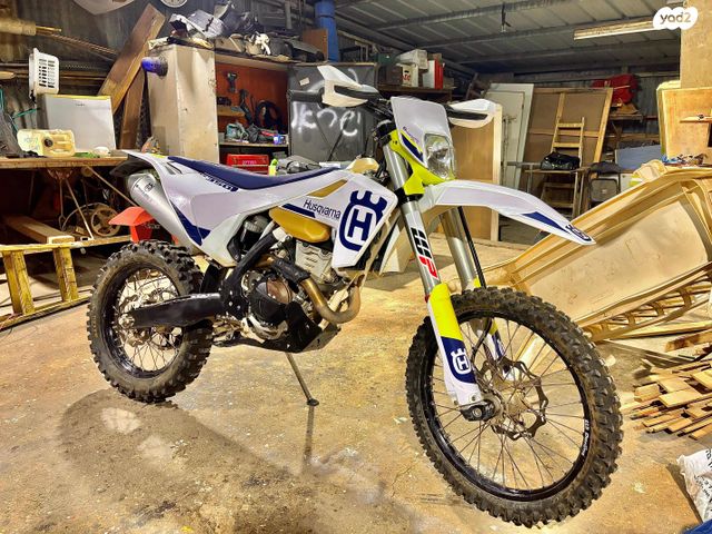 מודעת רכב הוסקוורנה FE350